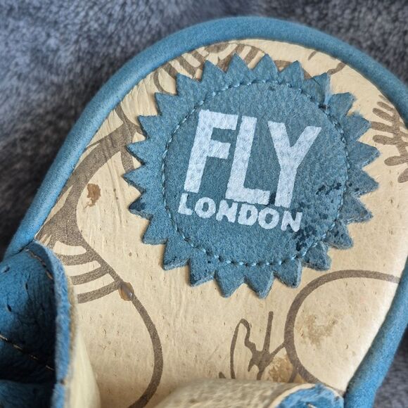 Fly London Women's Size 39 Teal Leather Wedge Shoe - Picture 3 of 9